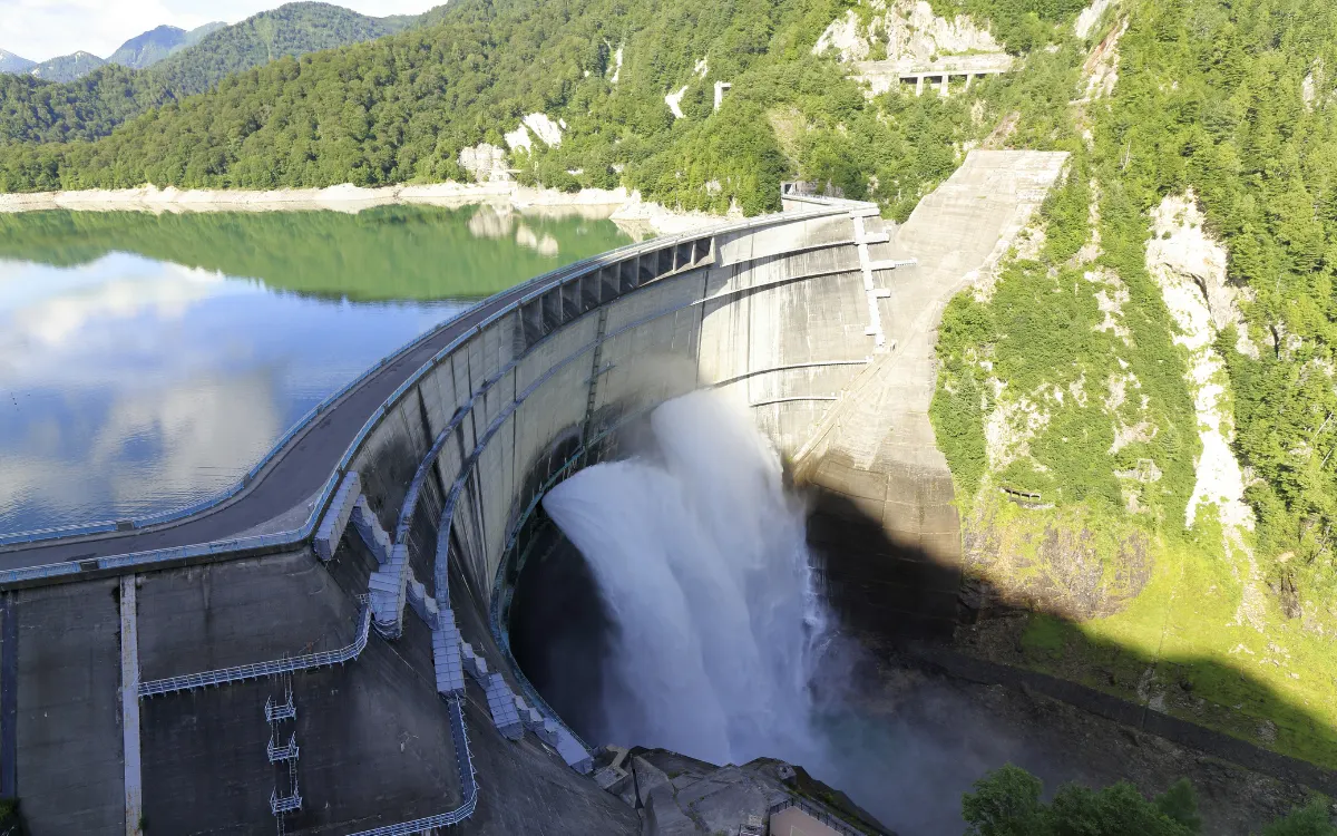 Dams & Reservoirs
